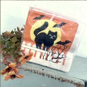 Vintage 1988 Party House Halloween Black Cat Bats Facial Napkins Kalla NOS